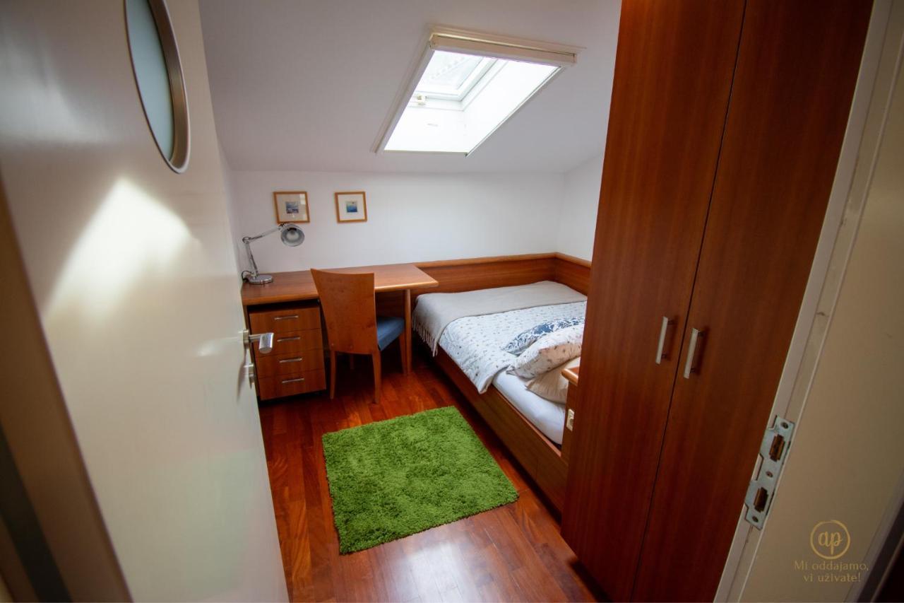 Apartment Myway Portorose Esterno foto